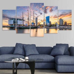 Milwaukee Skyline Wall Art Canvas-Stunning Canvas Prints